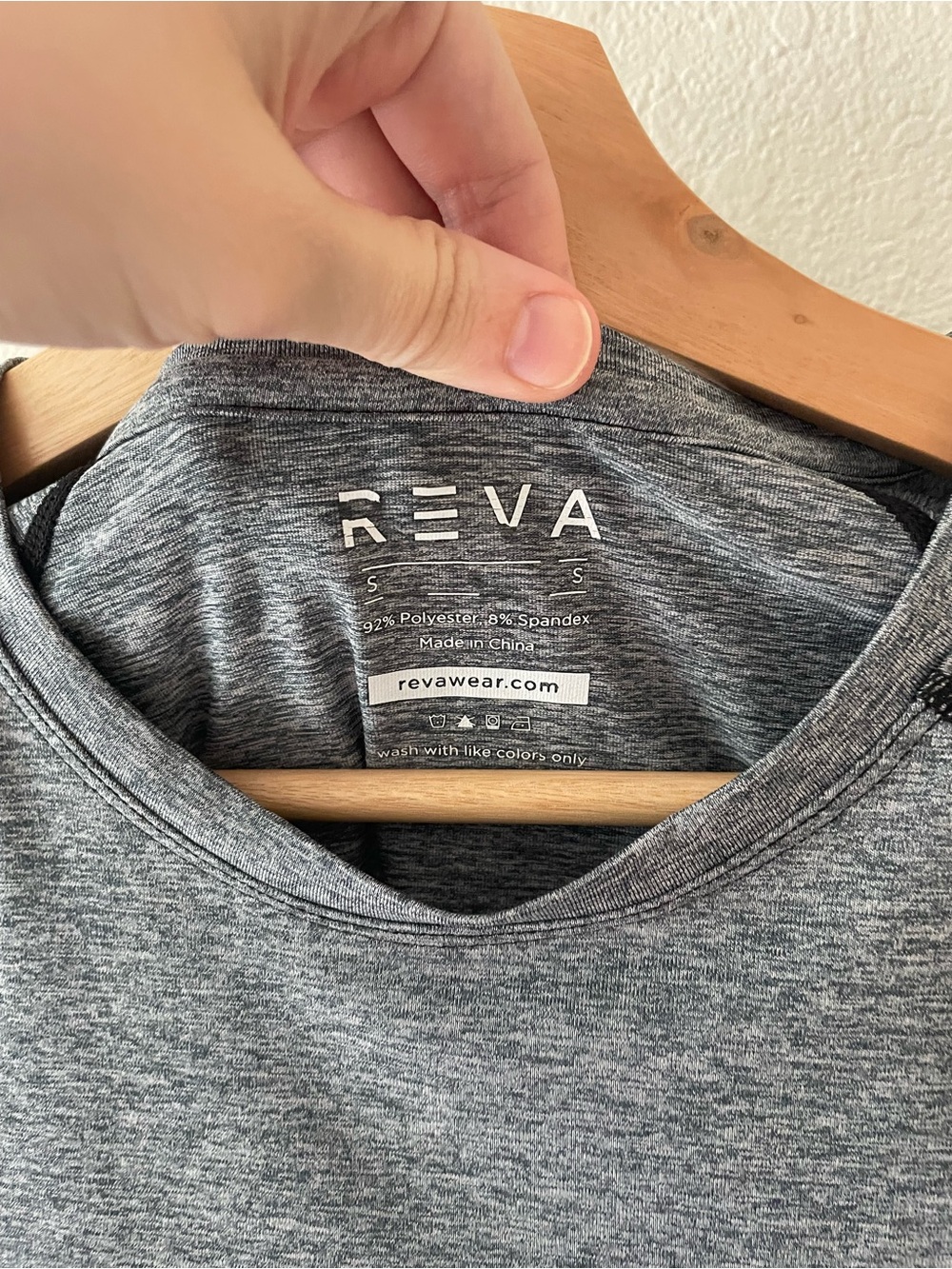 Reva Women’s Long Sleeve Athletic Workout Top Heather Gray & Black SZ S - Picture 2 of 8